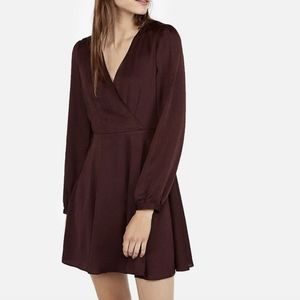NWT Express Long Sleeve V neck Mini Dress - Fit and Flare - Burgundy size L
